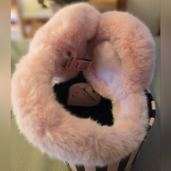 🎁Juicy Couture Adorable Earmuffs in Gift Box - Picture 9 of 10
